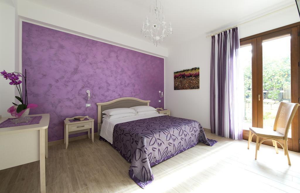 I Segreti Di Antonina Hotell Castelluzzo Exteriör bild